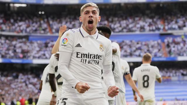 1665940704579046918.jpg cropped_GettyImages-1244016935.jpg