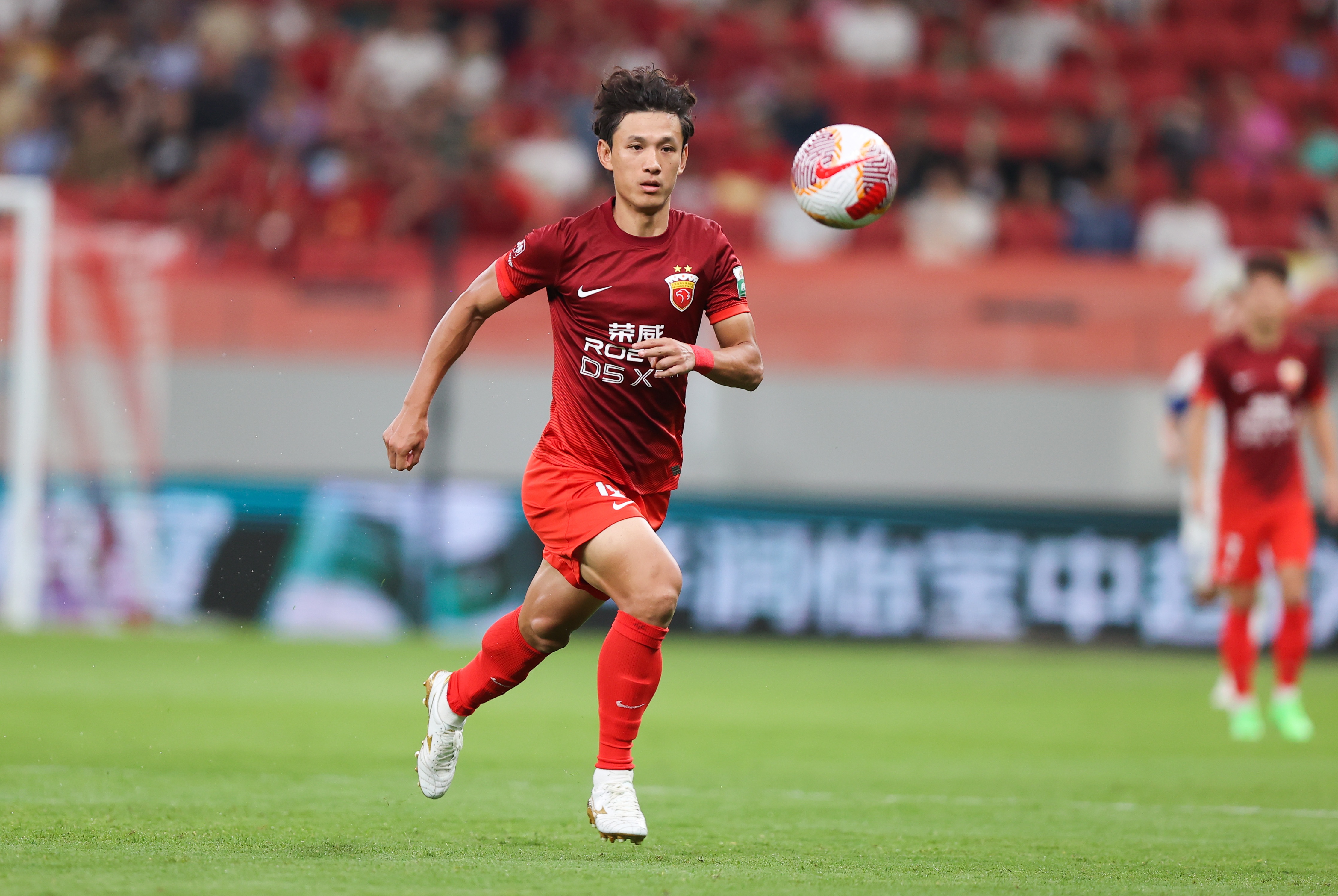 赏金女王-足球报：绝杀玉昆为海港注入信心，下轮德比是重回正轨的最佳契机